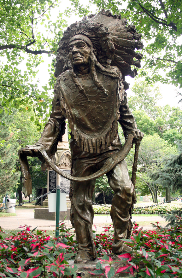 Rickard, Clinton chief